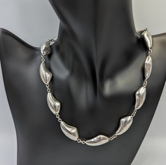 Bold Modernist Abstract Sterling Silver Puffed links Statement Necklace - Picture 4 of 10